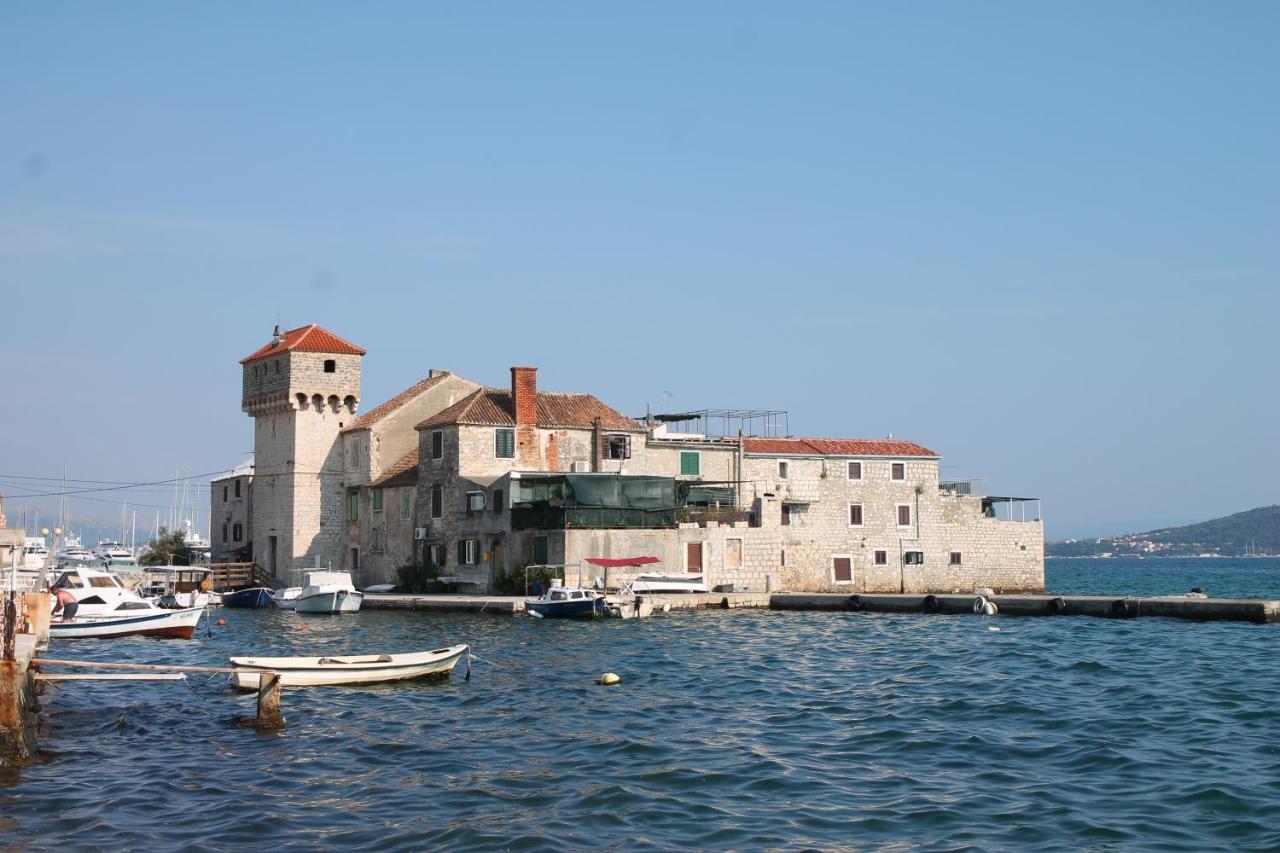 Apartment Palada Kastela Exterior photo