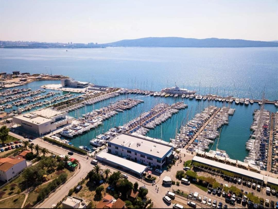 Apartment Palada Kastela Exterior photo